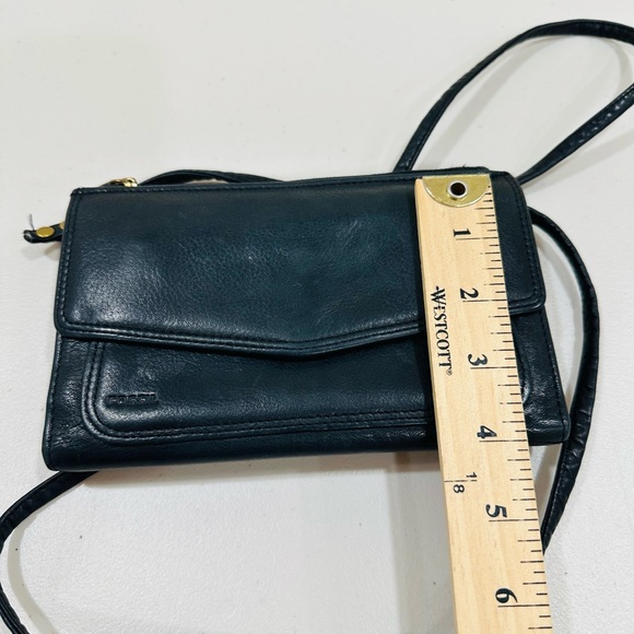 Fossil Vintage‎ Black Leather Crossbody Purse Bag Wallet Phone Sunglasses Pouch! - Picture 7 of 12